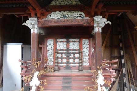 青梅市・天満宮の社殿