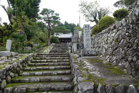 青梅市・即清寺の石段