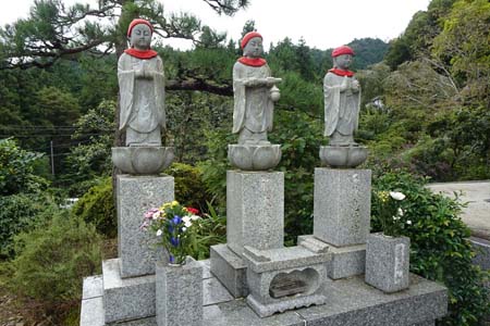 青梅市・即清寺の六地蔵