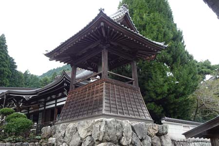 青梅市・即清寺の鐘楼