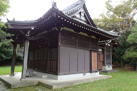 横浜市磯子区・氷取沢神社の拝殿