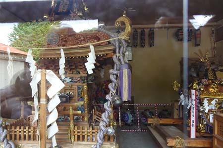 町田市・小野神社の神輿蔵