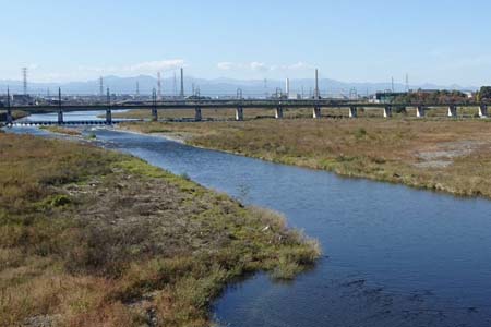 多摩市・多摩川を越える関戸橋