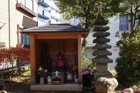 横浜市旭区・首塚