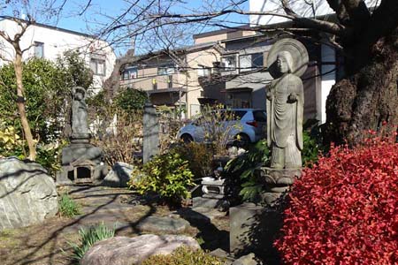 横浜市旭区・六ツ塚