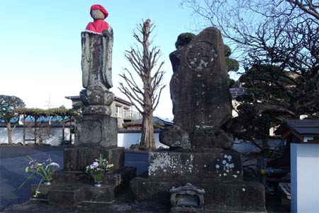 横浜市緑区・長泉寺のお地蔵さん
