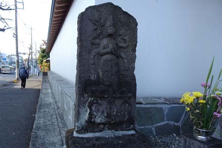 横浜市緑区・長泉寺の庚申塚