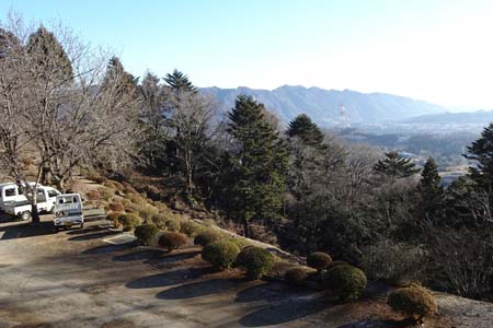 石老山・顕鏡寺からは奥高尾の稜線