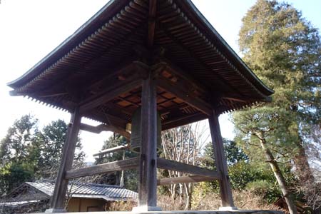 あきる野市・王林寺の鐘楼