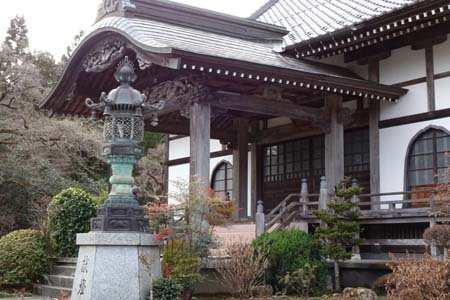 あきる野市・光厳寺の本堂
