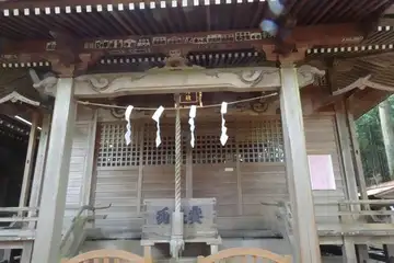 三嶋神社の拝殿