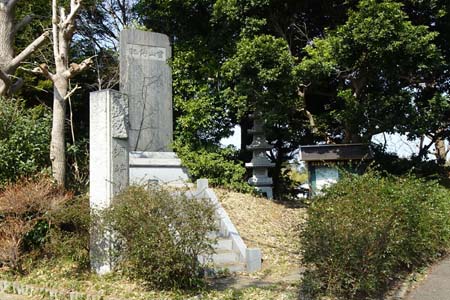 横浜市都筑区・寿福寺の當山伝記石碑