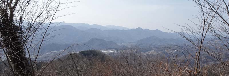 八重山から五感の森・八重山から中央線の山々