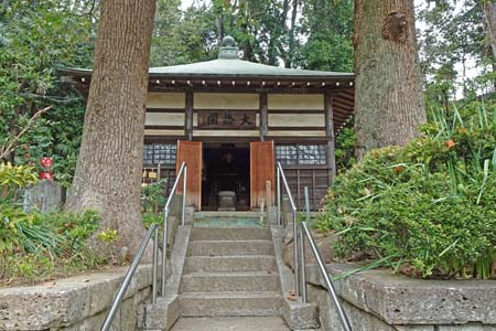 横浜市港北区・西方寺の大悲閣