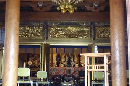 横浜市港北区・善教寺の本堂