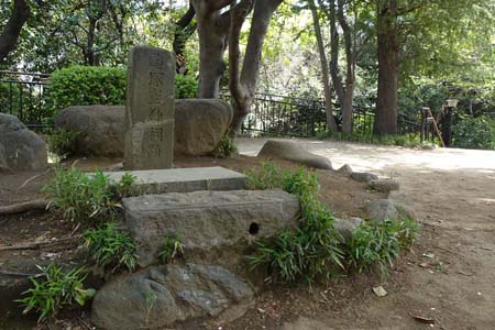 東京都港区・亀塚の亀塚霊神祠跡