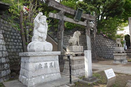 東京都品川区・品川神社に東海七福神の大黒天