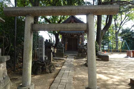 東京都品川区・芳葉岡冨士浅間神社の石鳥居