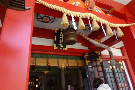東京都品川区・品川神社の拝殿