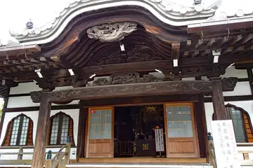 大林寺の本堂