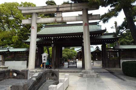 東京都大田区・六郷神社の鳥居