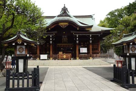 東京都大田区・六郷神社の拝殿