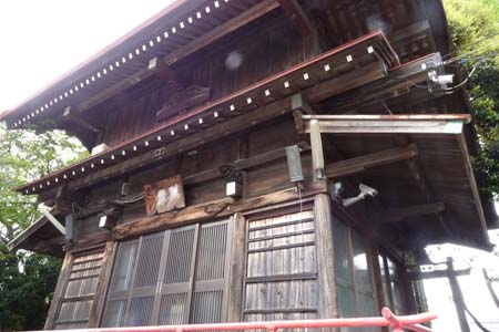 横浜市神奈川区・一之宮神社の舞殿