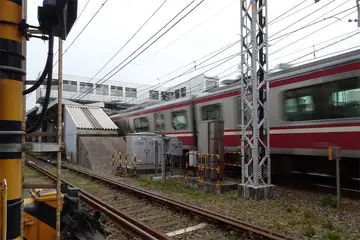 子安駅