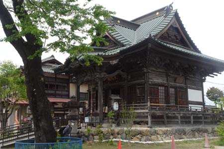 秩父市・慈眼寺の本堂
