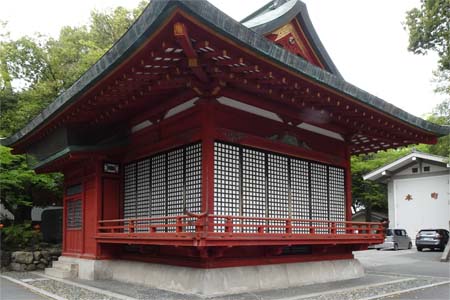 秩父市・秩父神社の神楽殿