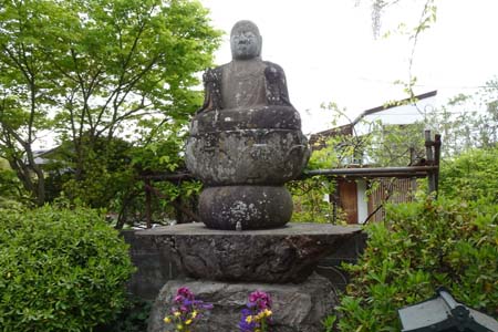 秩父市・野坂寺の石仏