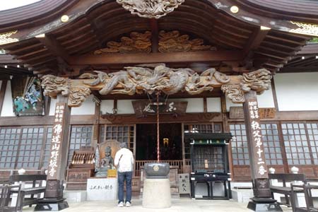 秩父市・野坂寺の本堂