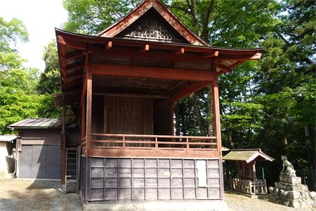 秩父市・吉田椋神社の神楽殿