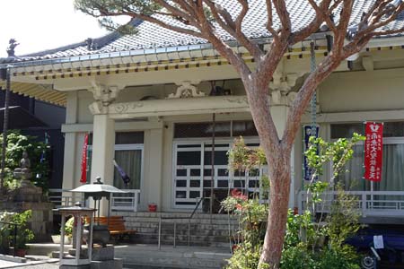 茅ヶ崎市・廣德寺の境内