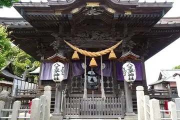 八王子神社の拝殿