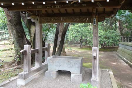 国分寺市・武蔵国分寺の御手水場