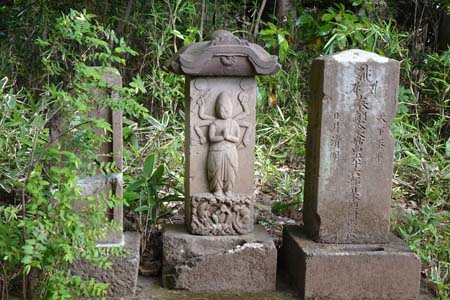 国分寺市・武蔵国分寺の庚申塚