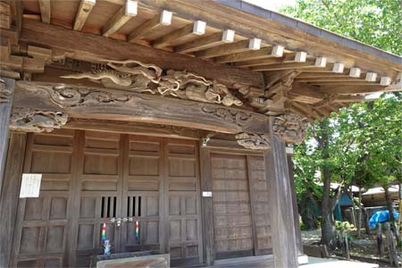 小田原市・浅間神社の拝殿