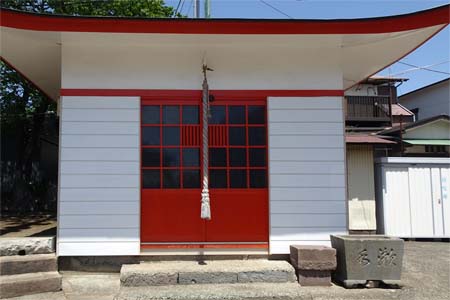 小田原市・浅間神社の新しく作られた社