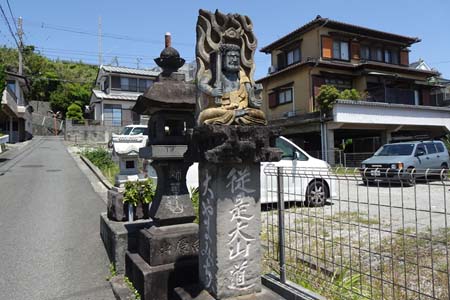 小田原市・大山道の道標