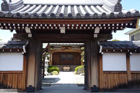 小田原市・法善寺の山門