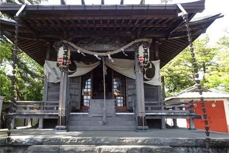 小田原市・山王神社の拝殿