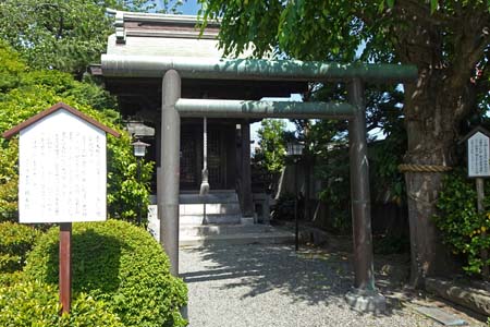 小田原市・宗福寺の山王権現社