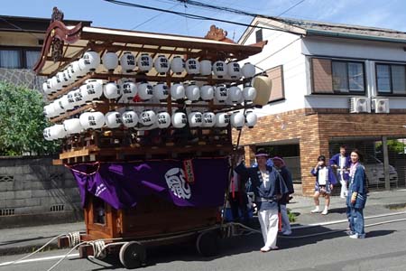 小田原市・町内会で参加するお神輿
