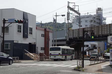 小田原市・１号線を分ける板橋交差点