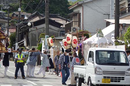 小田原市・居神神社のお神輿
