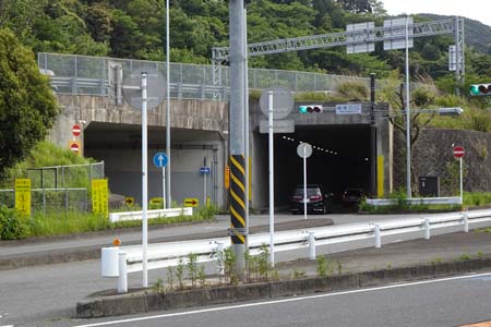 小田原市・箱根ICの入り口