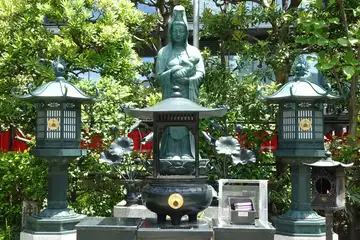 豊川稲荷の子宝観世音菩薩