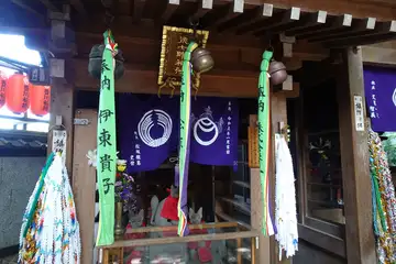 豊川稲荷の徳七郎稲荷
