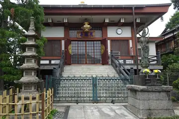 慈眼寺の本堂